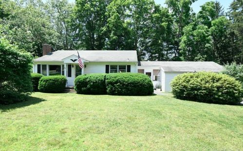 721 Moss Farms Rd, Cheshire, CT 06410-1954