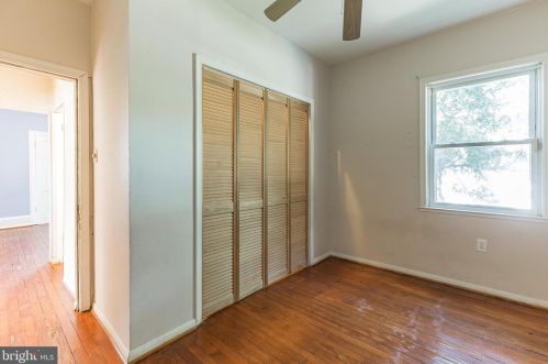 2215 Scovel Ave, Camden NJ  08110-1725 exterior