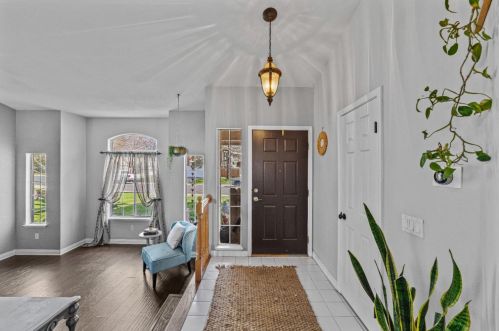 8856 Hiddenspring Way, Elk Grove CA  95758-6153 exterior