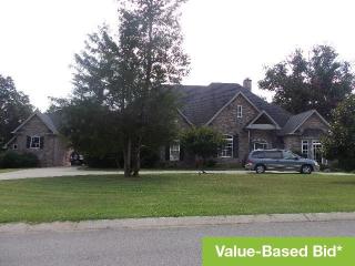1127 Friendswood Ln, Christiana, TN 37037-5254