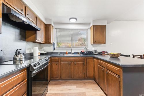 3068 Westerly Pl, Ukiah CA  95482-3515 exterior