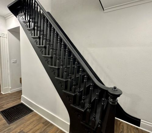 1615 5th Ave, Beaver Falls PA  15010-4028 exterior