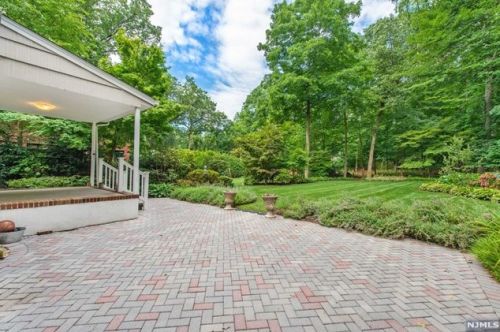 108 Monroe St, Ridgewood NJ  07450-3019 exterior