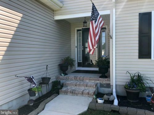 347 Phillips Dr, Magnolia, DE 19962-4621
