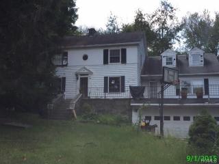201 Crane Rd, Kent Lakes, NY 10512-4066