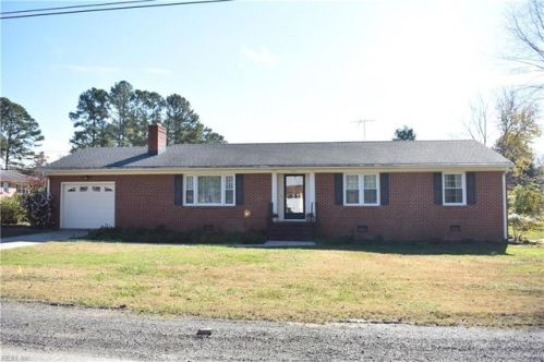 121 Ridgecrest Dr, Suffolk, VA 23434-6650