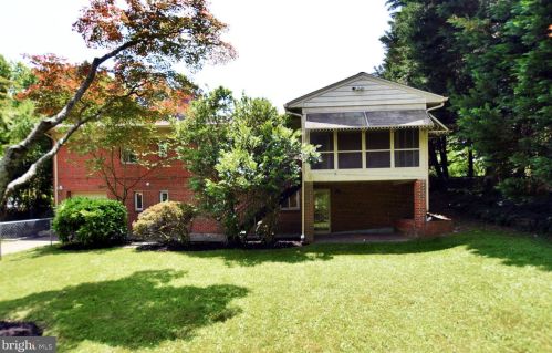 5190 Linnean Ter, Washington, DC 20008-2045