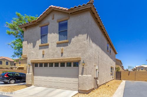 9551 81st Dr, Peoria, AZ 85345-3111