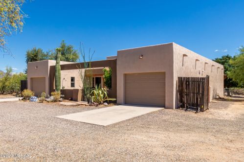 3665 Camino Christy, Tucson, AZ 85742-8767