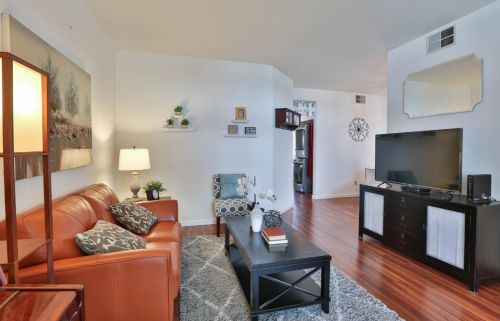 1596 Thornleaf Way, San Jose CA  95131-2968 exterior