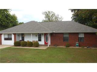 824 Berry St, Greenwood, AR 72936-3445