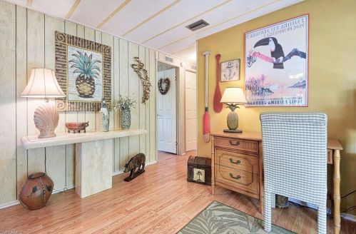 38 Le Mans Dr, Naples FL 34112-9126 exterior