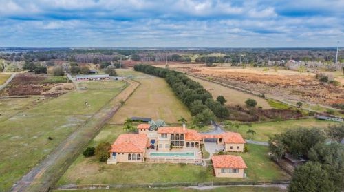 17341 Morris Bridge Rd, Thonotosassa FL  33592-2264 exterior