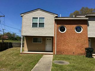 414 Division St, Suffolk VA  23434-3965 exterior