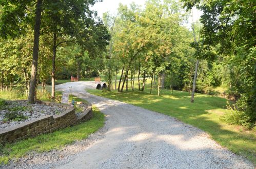 18131 Bear Swamp Rd, Marysville OH  43040-9330 exterior