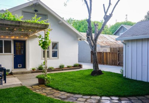 817 Cross St, Woodland CA  95695-4040 exterior