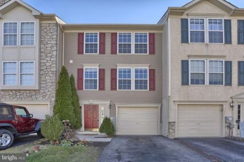 104 Fox Trl, Parkesburg, PA 19365-9194
