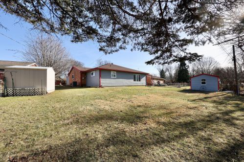 436 Ontario Ave, Bellefontaine OH  43311-2523 exterior