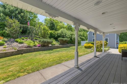 186 Brainard Hill Rd, Higganum, CT 06441-4069
