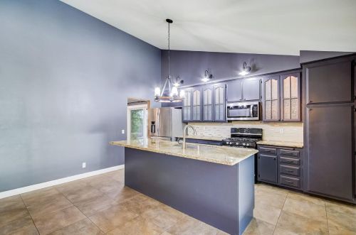 814 Stoneman Way, Folsom CA  95762-4218 exterior