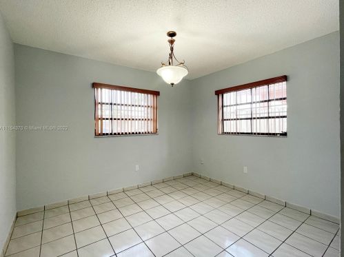 2666 72nd St, Hialeah FL  33016-5419 exterior