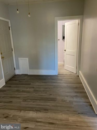 126 Cedar St, Carlisle PA  17013-2201 exterior