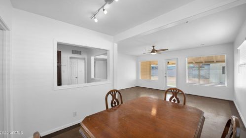 4522 11 Ave, Phoenix AZ 85013-1017 exterior