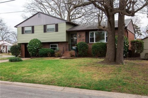 1633 Bill St, Norfolk, VA 23518-5901