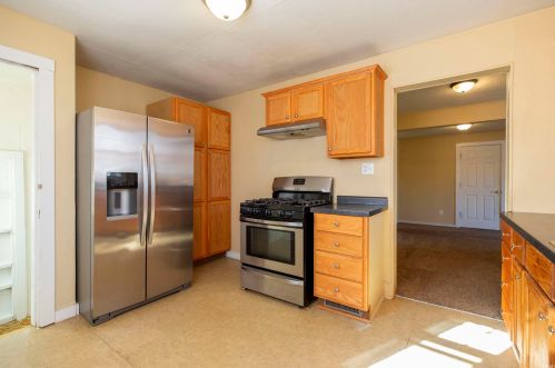 523 Berlin Ave, Mishawaka IN  46544-1503 exterior