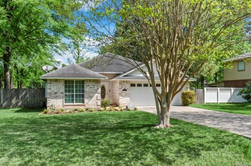 7122 Woodland Oaks, Magnolia, TX 77354-6821