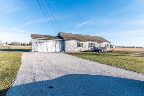 494 Wheeler Dr, Marion, OH 43302-4555