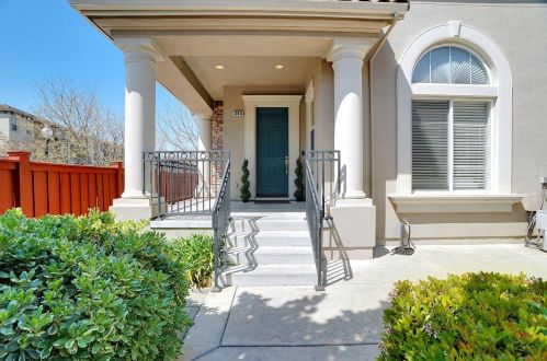 365 Vista Roma Way, San Jose, CA 95136-4451