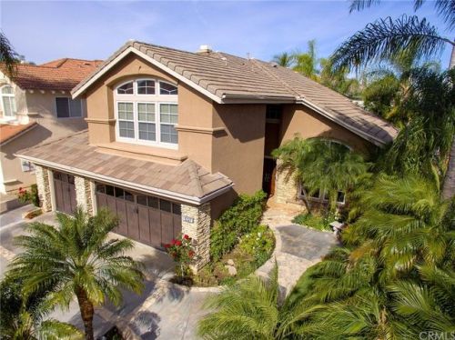 1327 Pallares Ln, Placentia, CA 92870-4262