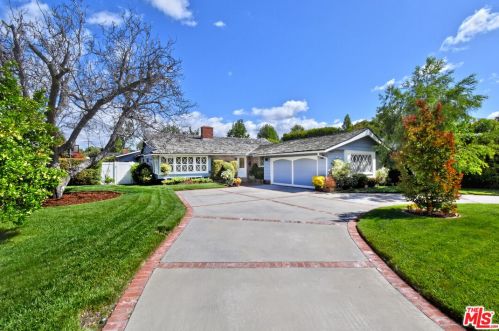 13065 Addison St, Van Nuys, CA 91423-2130