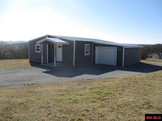 105 11th St, Yellville, AR 72687