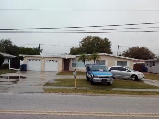 2006 8th Ave, Largo, FL 33770-2936
