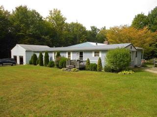 125 Teller Ave, Broadalbin, NY 12025-1898