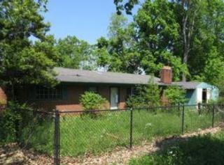 2362 Dodson Branch Rd, Cookeville TN  38501-5742 exterior