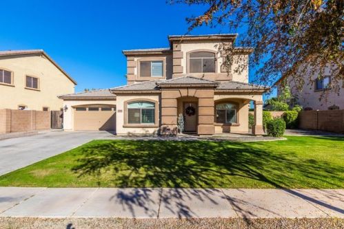 2786 Crescent Way, Gilbert, AZ 85298-5773