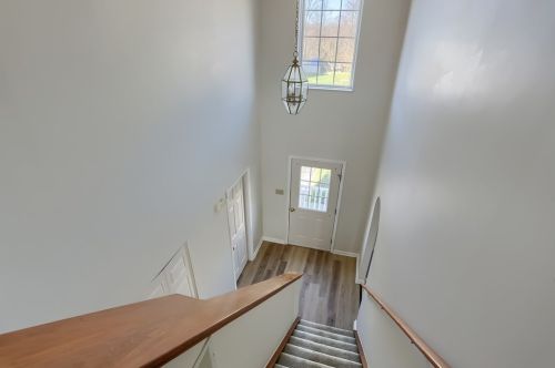 423 Kingsbrook Dr, Mc Donald PA  15057-2667 exterior