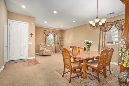 13746 Holt Ct, Victorville, CA 92394-7538