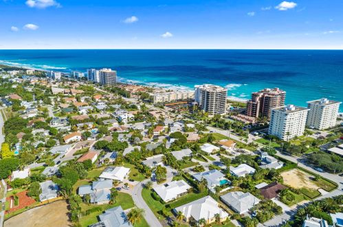 440 Apollo Dr, West Palm Beach FL  33408-2004 exterior
