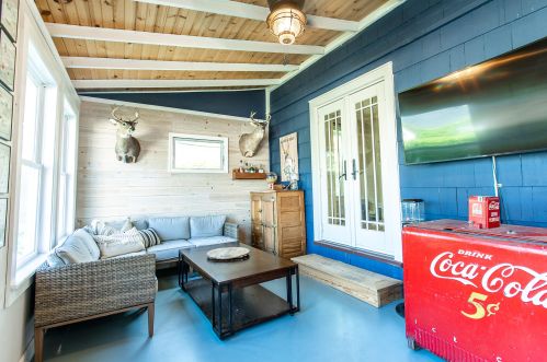 7115 7 Ave, Kenosha WI 53143-5553 exterior