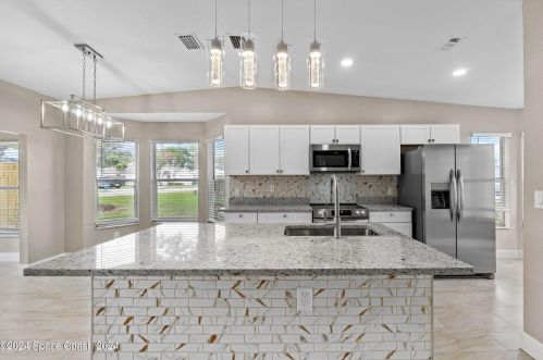 1328 Cypress Bnd Cir, Melbourne FL 32934-7249 exterior