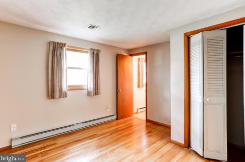 3 Annette Dr, West Enola PA  17025-1802 exterior