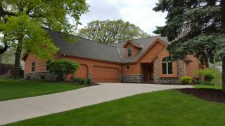 2024 Northview Rd, Waukesha WI  53188-7516 exterior