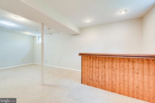 626 Worchester St, Herndon VA  20170-3139 exterior