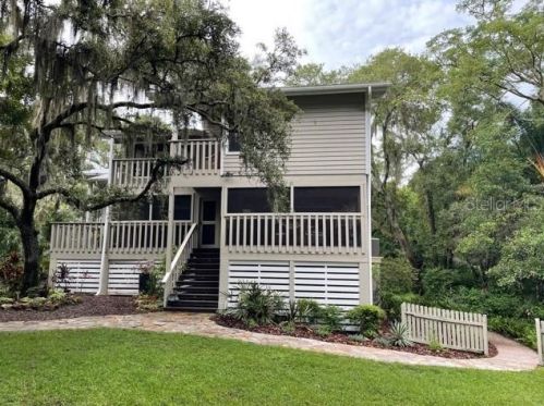 8224 Revels Rd, Riverview FL  33569-4768 exterior