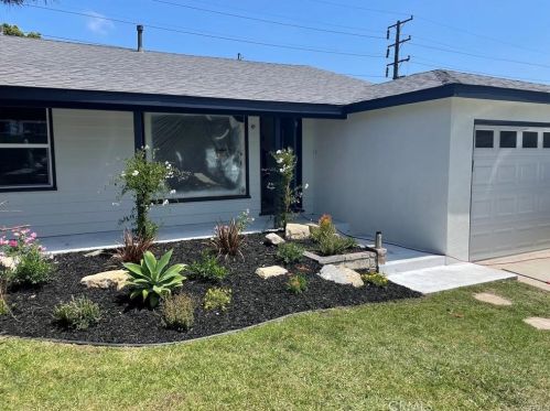 1143 23rd St, Manhattan Beach CA  90266-2927 exterior