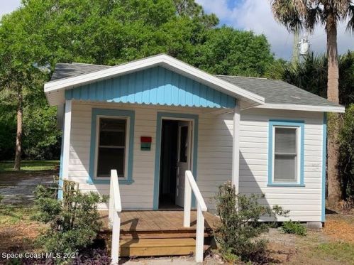 319 Pineda St, Cocoa, FL 32922-6335